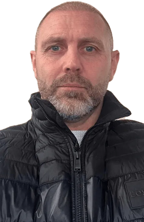 Paul, founder of Lectogic, expert in renewable energy solutions